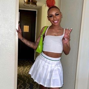 Forever 21 white skirt